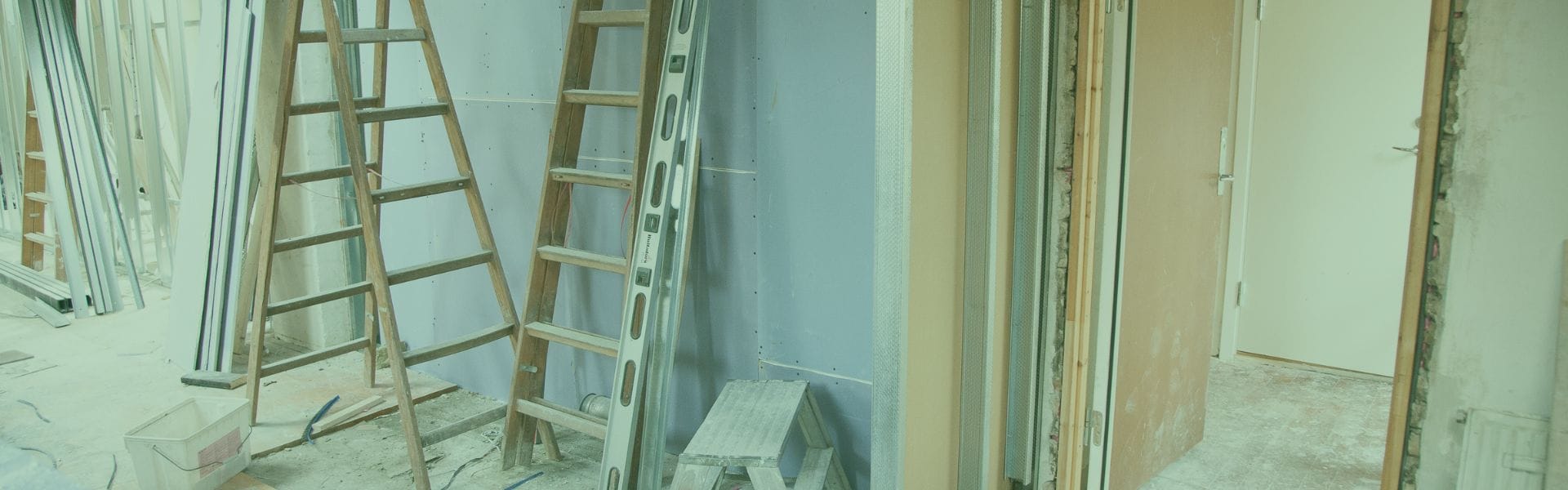 Houses that need renovation